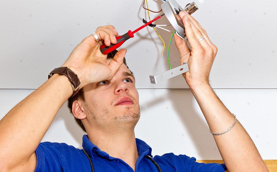 électricien de maintenance Le Chesnay