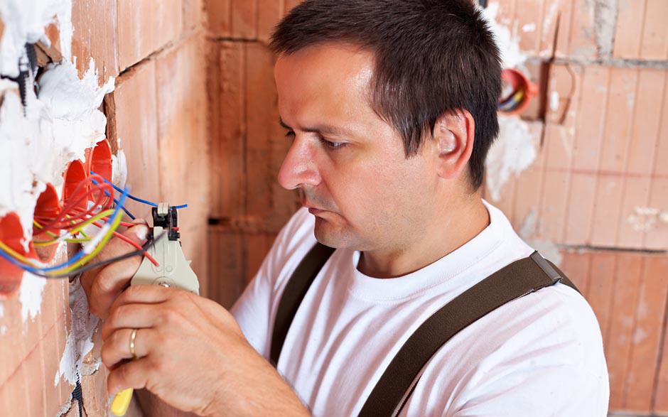 artisans électricien Saint-Arnoult-en-Yvelines