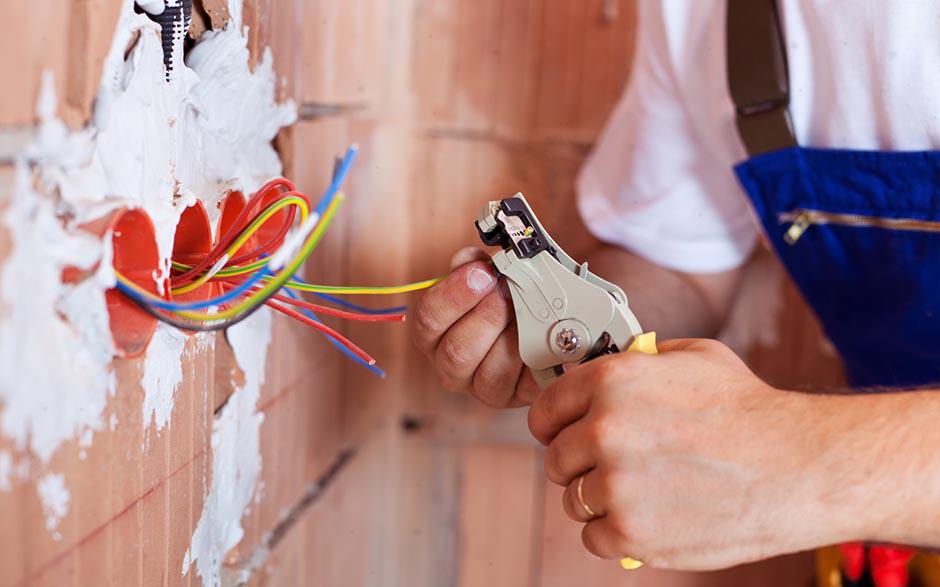 électricien de maintenance Le Chesnay